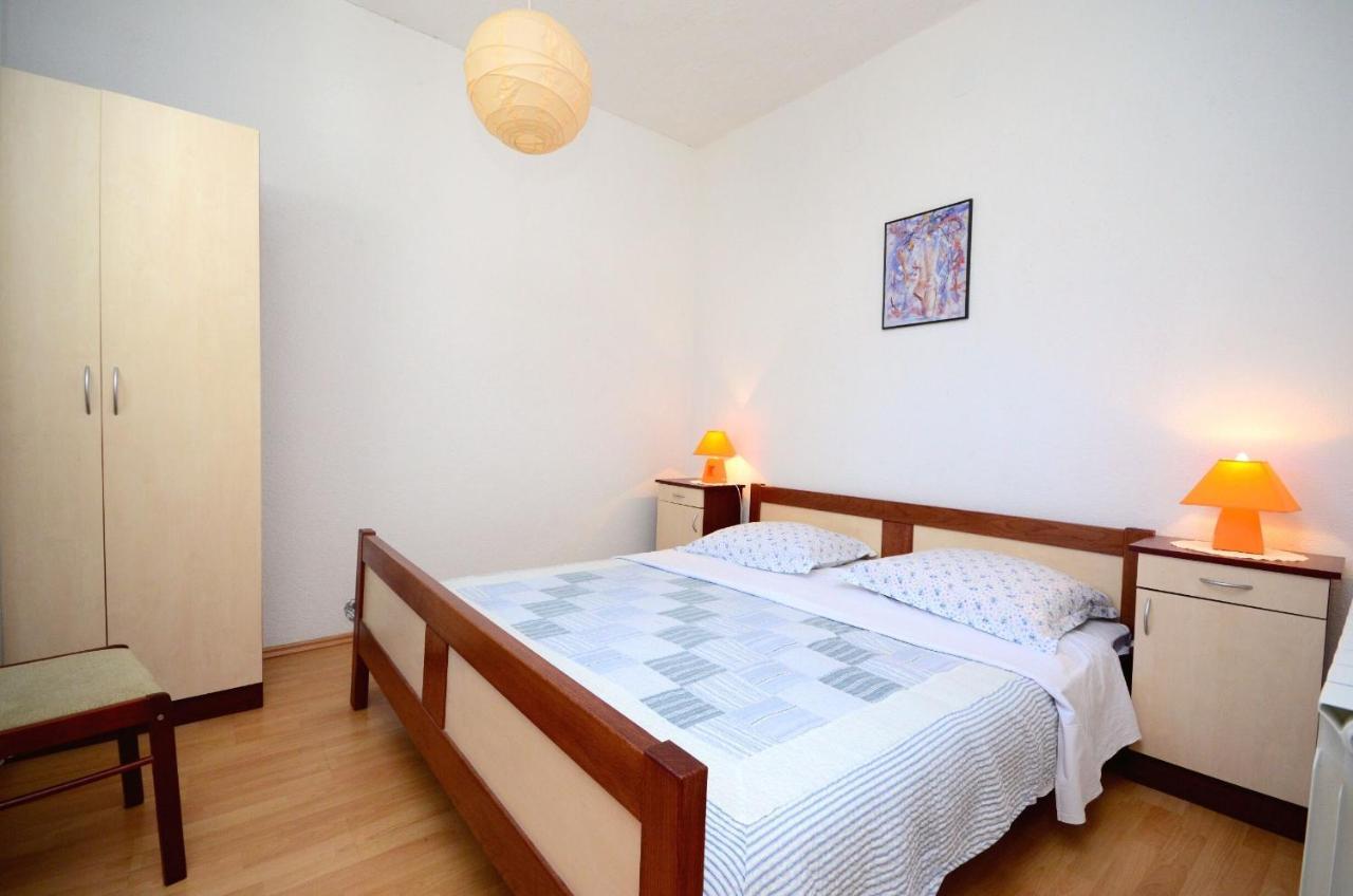 Apartments Ivanka Krk Town Esterno foto